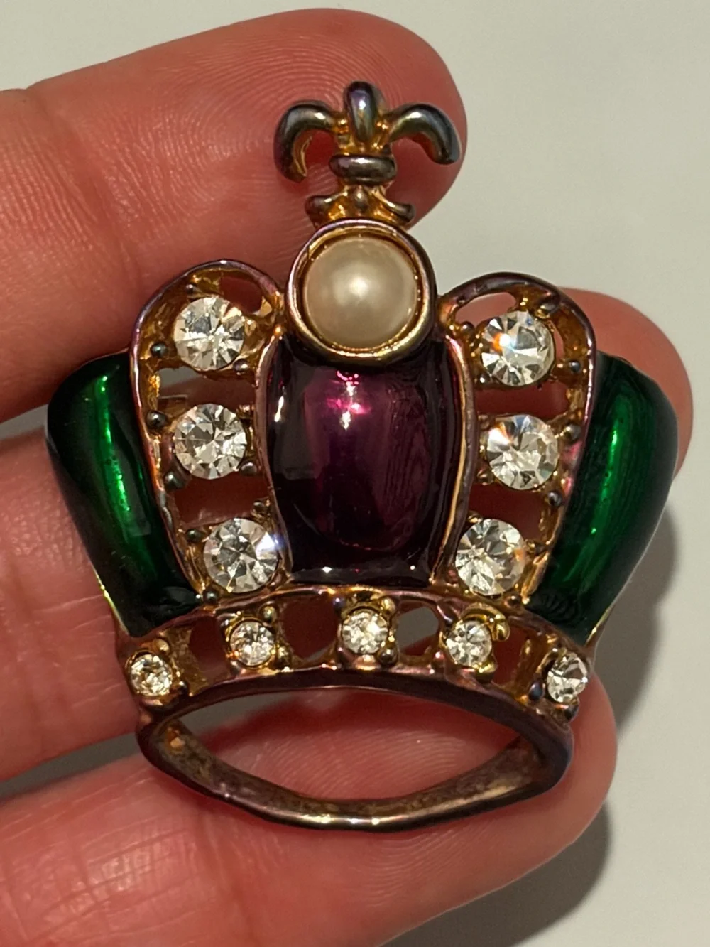 VTG Mardi Gras Brooch Pin Faux Pearl Green And Purple Enamel